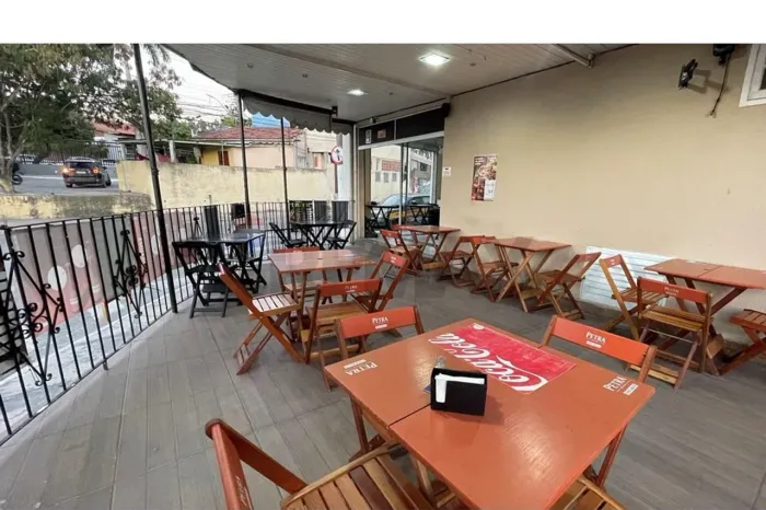 Ponto Comercial - Restaurante no centro de São Pedro da Aldeia, completo, próximo a empres