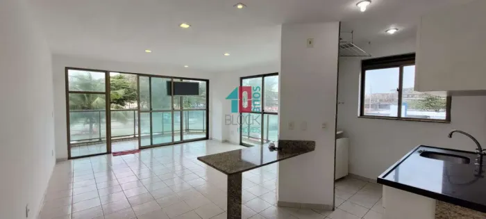 Recreio dos Bandeirantes | Apartamento 2 quartos, sendo 2 suites