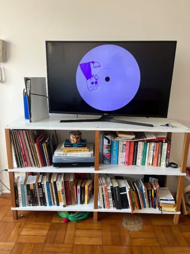 Estante para livros e vinil Evolukit