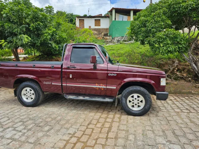 Chevrolet D-20 S / Luxe 3.9/4.0 Diesel 1995