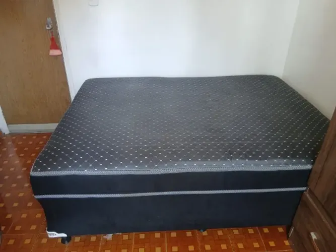 Cama box
