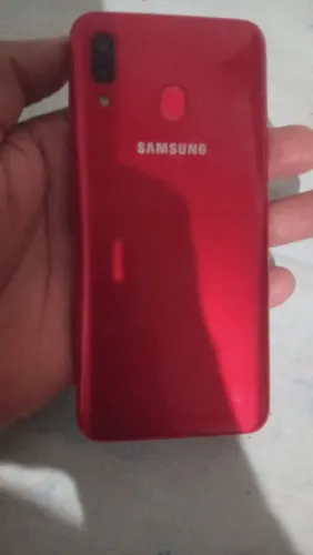 Celular Samsung a20 em bom estado 2 chip oportunidade bom pra aplicativos