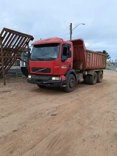 Vm 310 6x4 basculante