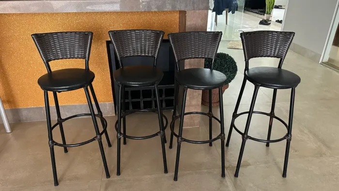 Banquetas bistrô - altas em tramas