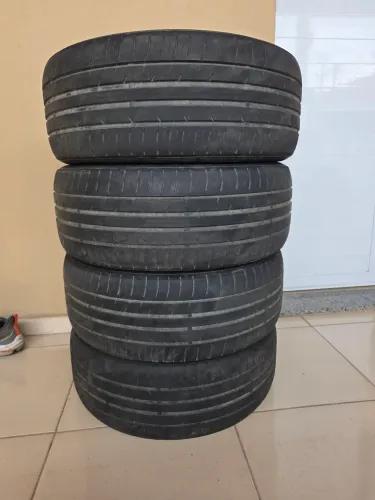 04 PNEUS DUNLOP ARO 17 215/50R17