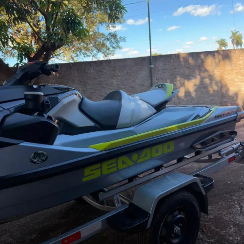 Jet ski RXTX 325