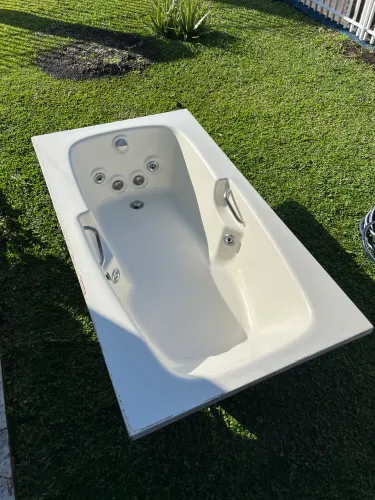 Banheira hidromassagem + bomba motor