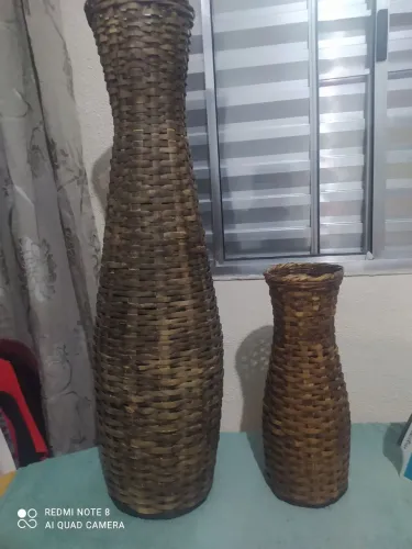 Vasos de bambu pra decoração