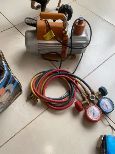 Bomba de Vácuo 7CFM Duplo Estágio + Kit Flangeador 45? Suryha