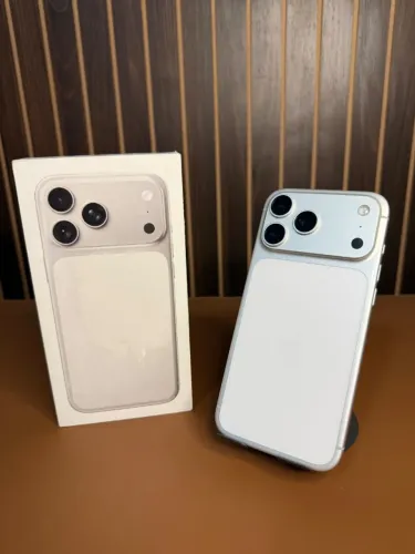 iPhone 17 Pro Max 256gb Silver 99% (SÓ VENDA)