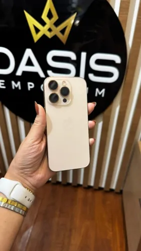 iPhone 16 Pro Max 256GB Desert 94% Seminovo Oferta Certa