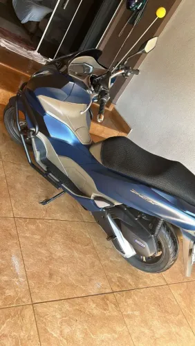 Vendo PCX DLX 160 única dona