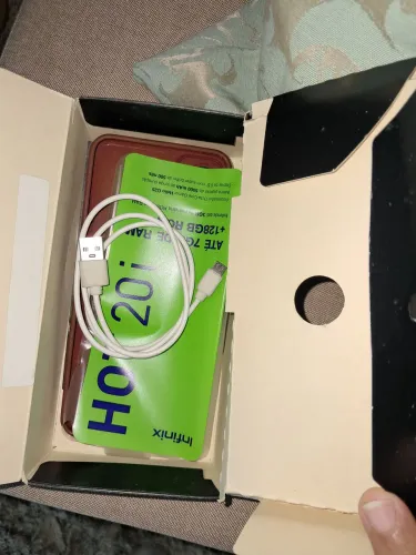 Infinix Hot 20i