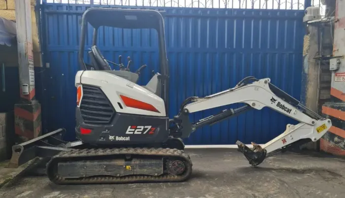 Mini Escavadeira Bobcat Mod. E27z Ano 2023 382.9hs+borracha