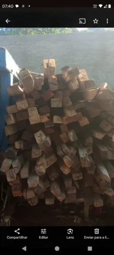 Caibro de 2.40 metros de alcalipito 2.50$ cada peça 