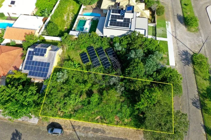 Exclusividade! Terreno de 518 m² a Poucos Minutos da Praia dos Açores