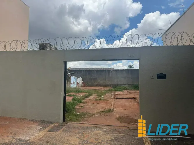TERRENO à venda, Brasil - Uberlândia/MG