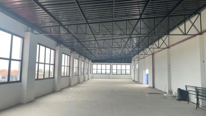 Salão de 480m2 vão livre para locação no jardim Simus Sorocaba