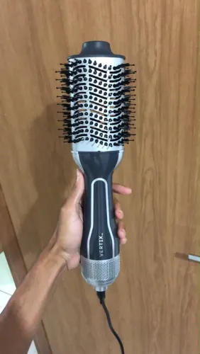 Escova secadora modeladora profissional