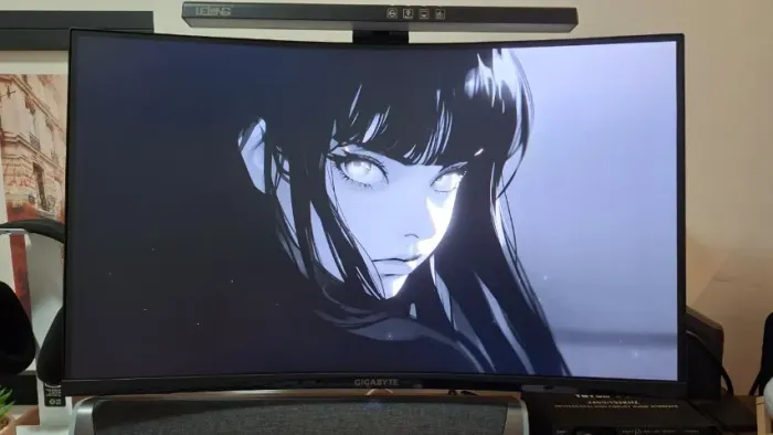 Monitor Gigabyte 27 180Hz Curvo