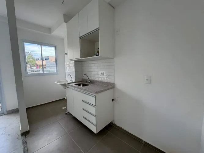 Apartamento 3 Quartos com Suíte no Estoril