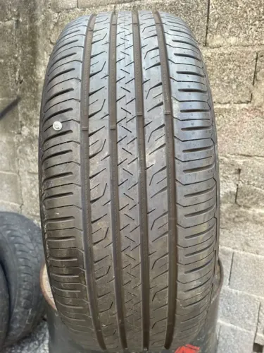 Pneu 225/55/18 Goodyear EfficentGrip