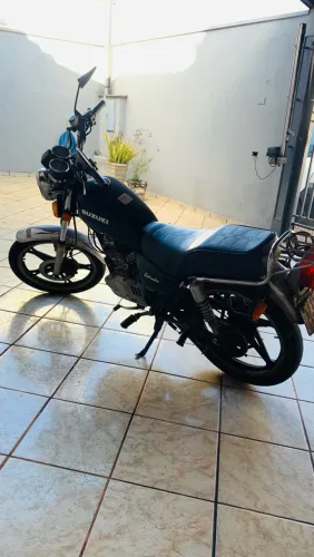 Suzuki Intruder 125 2005