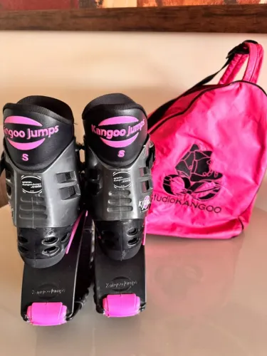 Bota Kangoo Jumps KJ XR3 original - Tamanho S