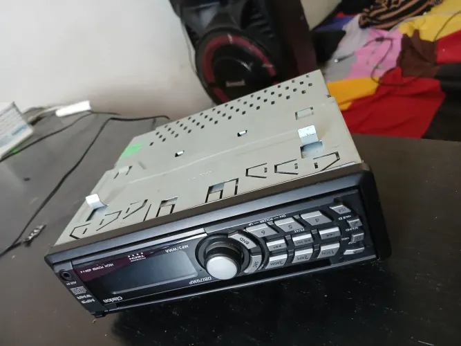 Som Automotivo Clarion