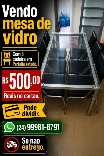 VENDO LINDA MESA DE VIDRO.