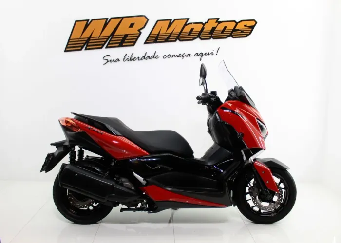 YAMAHA XMAX ABS 
