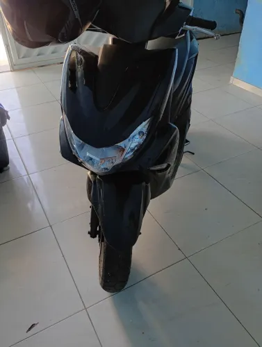 Vendo moto ful ,13,500