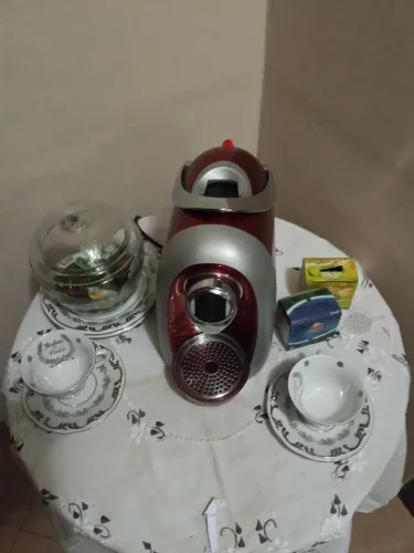 Cafeteira 3 corações vermelha