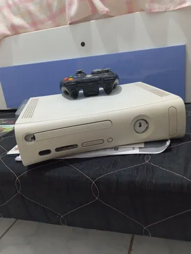 Vendo Xbox 360