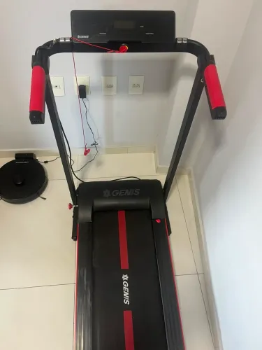 Esteira GT 500 Genis