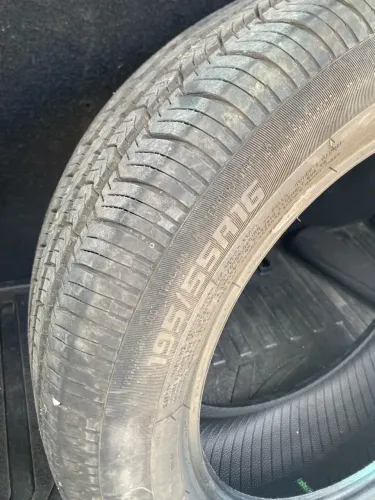 Vendo pneu