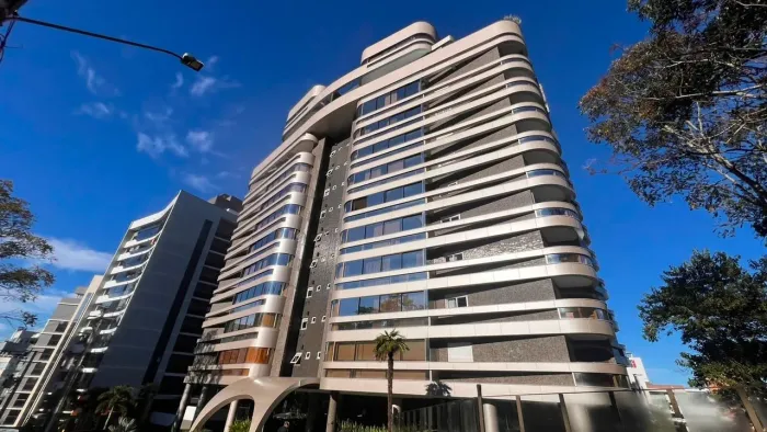 Cobertura Duplex de Alto Padrão no Centro de Criciúma Edifício Monte Cristallo