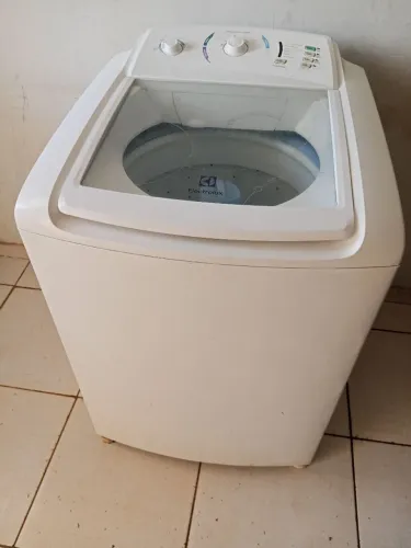 Excelente máquina Electrolux de 13 kgs entrega Df e entorno garantia 90dias aceito cartão