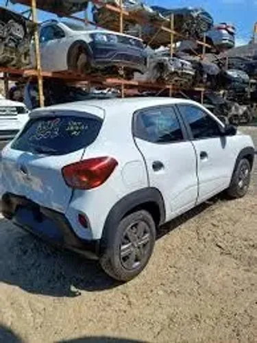 sucata kwid 
