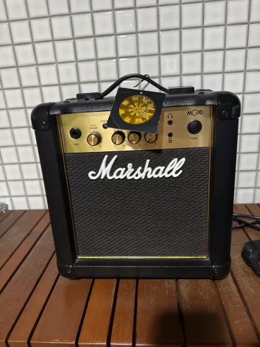 Marshall MG10G Combo para guitarra