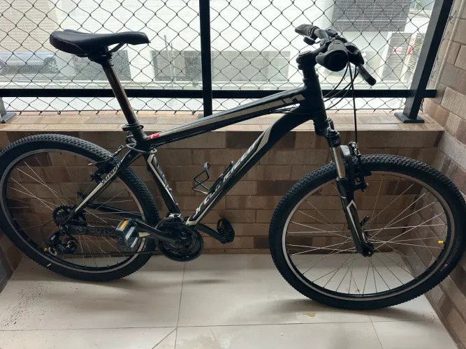 Specialized Hardrock aro 26
