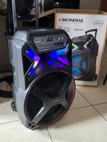 Caixa Amplificada Mondial Connect Lights Plus CM-700 Bluetooth700W RMS.