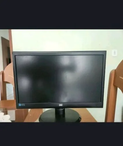 Monitor AOC 18.5 polegadas vga