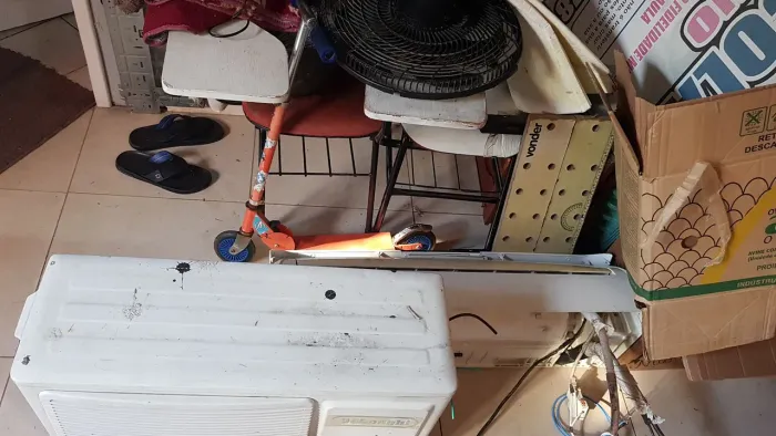 Vendo central de ar de 12000 btus.