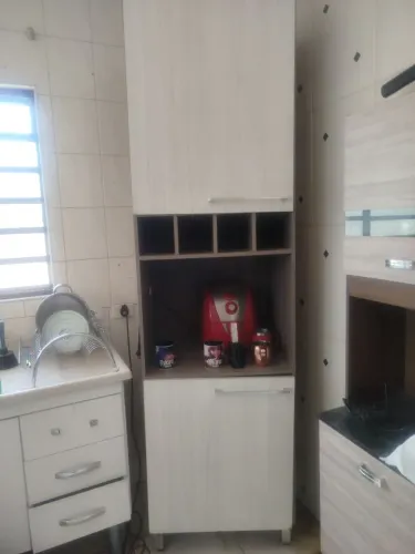 Móvel Multiuso Alto