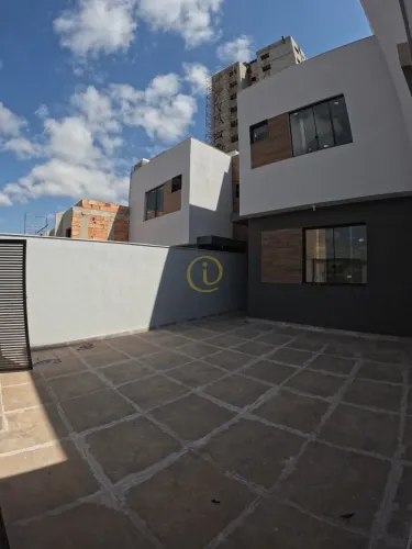 Casa para Venda no Castelo, BH