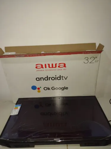 TV Aiwa AWS-TV-32-Bl-02-A (Tela trincada)