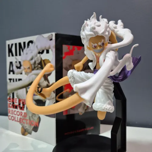 Figure Luffy Gear 5