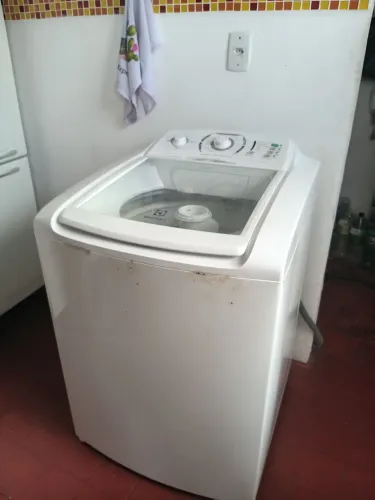 Máquina Electrolux 12kg CONSERTAR
