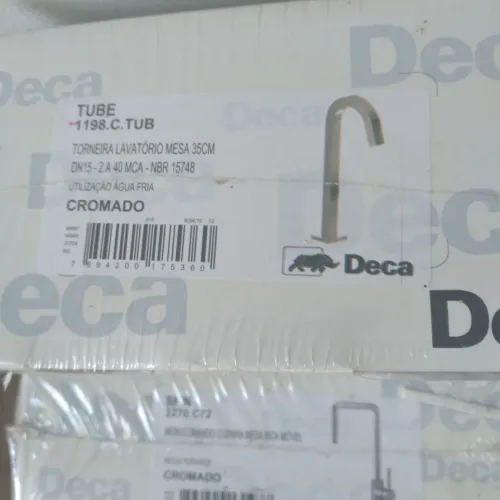 VENDO METAIS DE LUXO PARA BANHEIRO E COZINHA DECA LINHA POLLO, NOVOS, NAS CAIXAS
